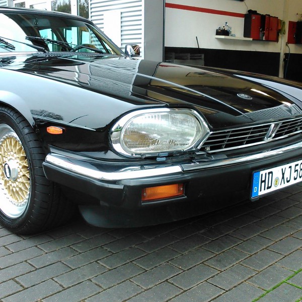 Jaguar XJ Black Pearl Poliert